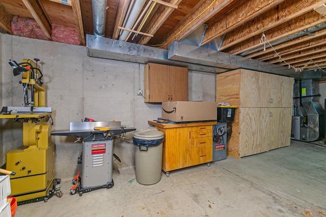 N9639 CRYSTAL COURT, Appleton, WI 54915