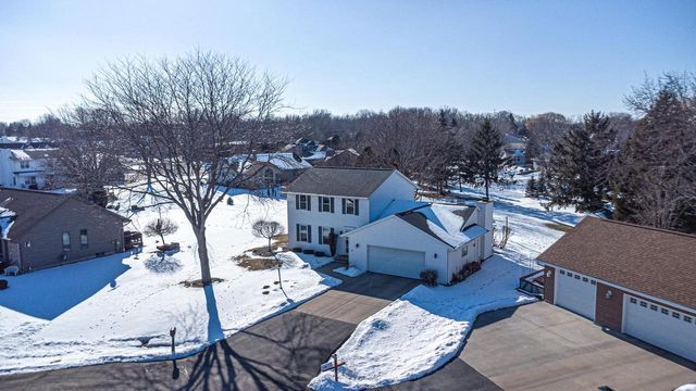 N9639 CRYSTAL COURT, Appleton, WI 54915