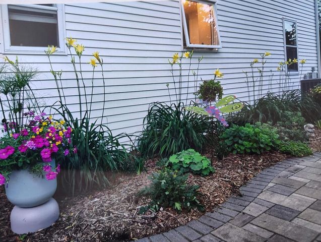 N9639 CRYSTAL COURT, Appleton, WI 54915