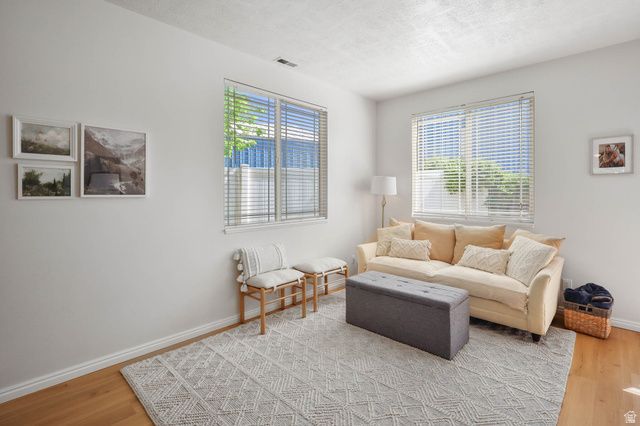 140 N BAMBERGER RD, North Salt Lake, UT 84054