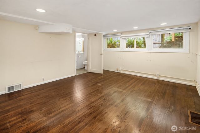 2616 Franklin Avenue E, Seattle, WA 98102