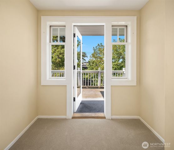 2616 Franklin Avenue E, Seattle, WA 98102