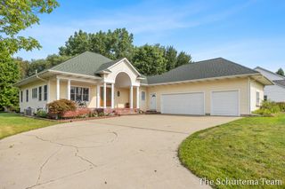 6219 Walton Heath Drive, Hudsonville, MI 49426