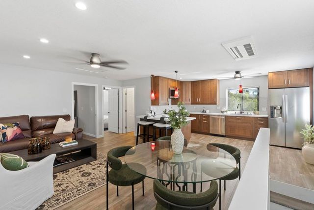 2103 Sunnyside Ave, El Cajon, CA 92019