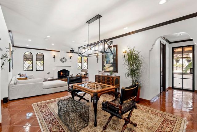 2103 Sunnyside Ave, El Cajon, CA 92019