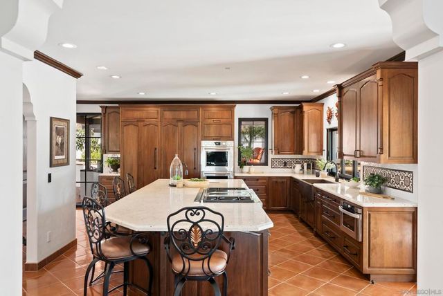 2103 Sunnyside Ave, El Cajon, CA 92019