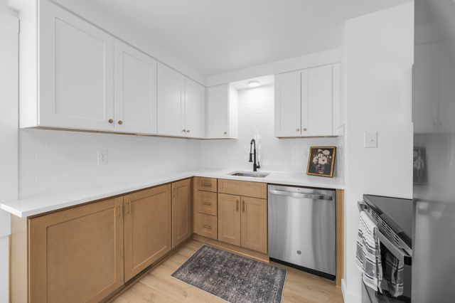 6204 N Morton St, Spokane, WA 99208