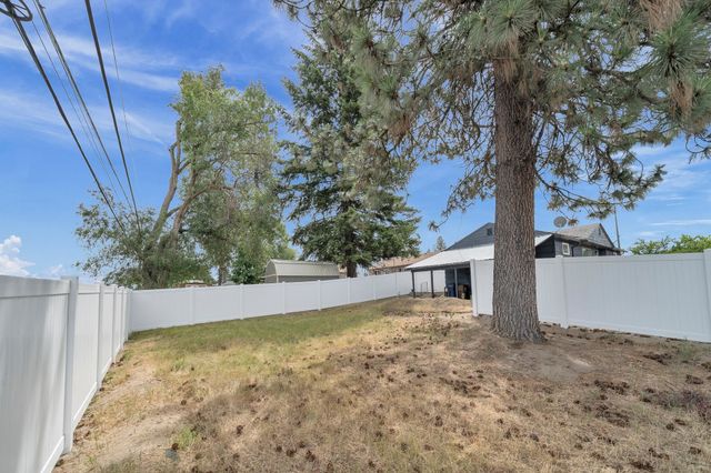 6204 N Morton St, Spokane, WA 99208