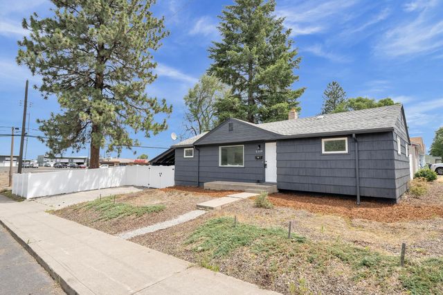 6204 N Morton St, Spokane, WA 99208