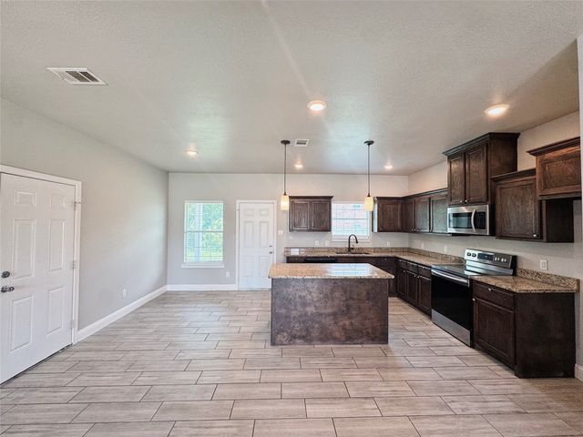 4709 Henry Street, Greenville, TX 75401