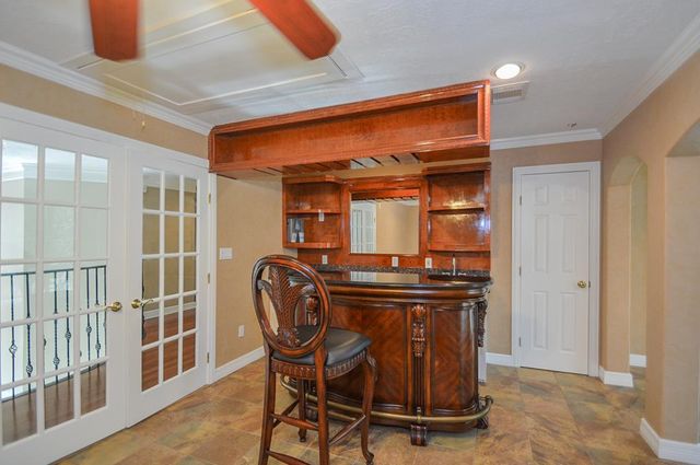 2326 Walnut Bend Lane, Houston, TX 77042