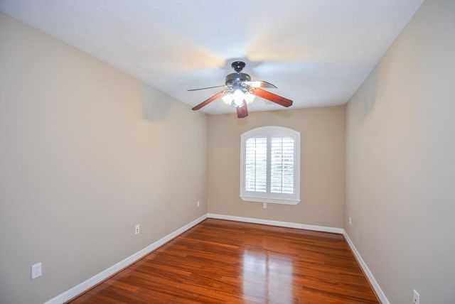 2326 Walnut Bend Lane, Houston, TX 77042