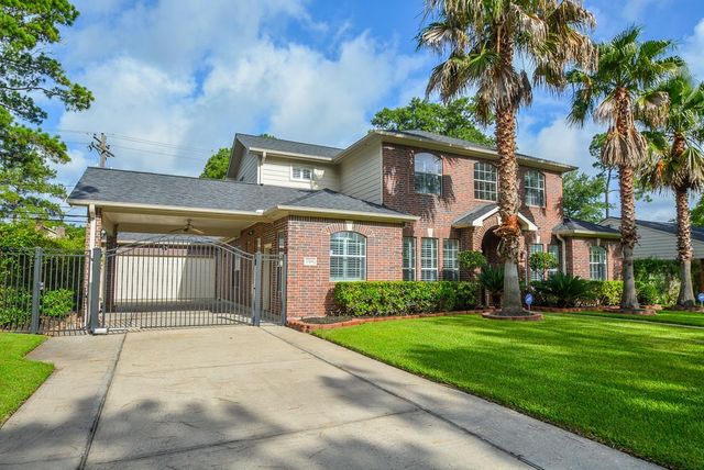 2326 Walnut Bend Lane, Houston, TX 77042