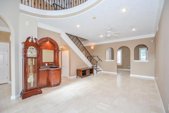 2326 Walnut Bend Lane, Houston, TX 77042