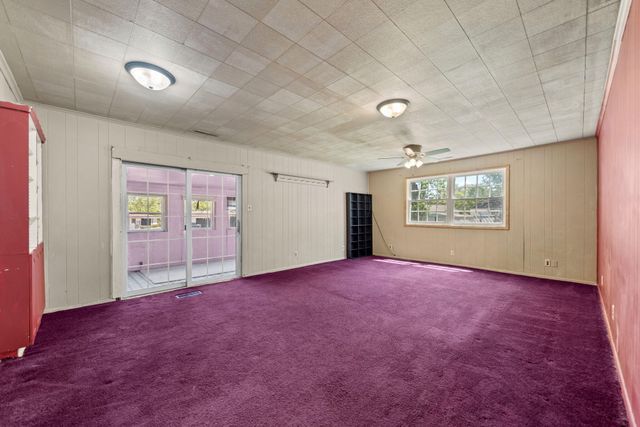 1804 Burlington Beach Road, Valparaiso, IN 46383