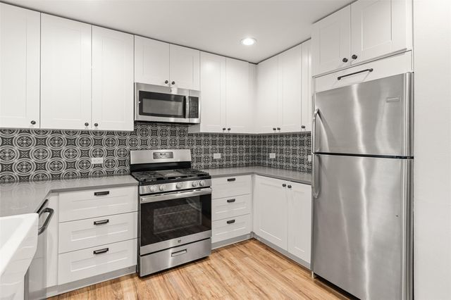 11704 Natrona DR, Austin, TX 78759