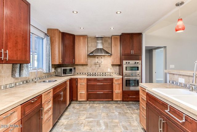 2019 N 66TH Street, Scottsdale, AZ 85257