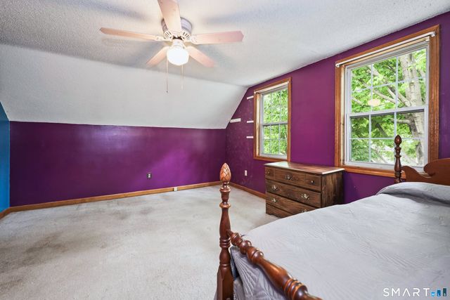 33 Red Robin Road, Naugatuck, CT 06770