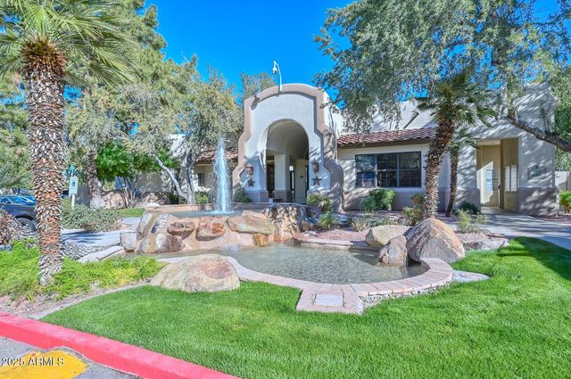 750 E NORTHERN Avenue 1140, Phoenix, AZ 85020