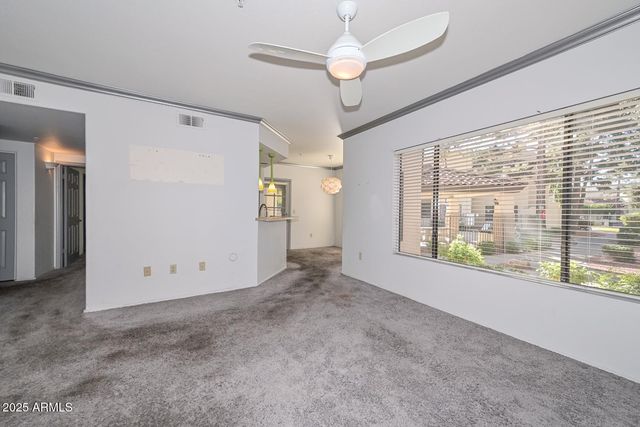 750 E NORTHERN Avenue 1140, Phoenix, AZ 85020