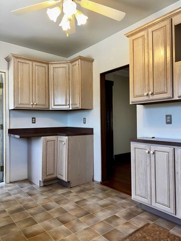 2025 Freeport ROAD, Arnold, PA 15068