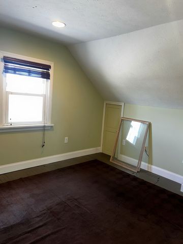 2025 Freeport ROAD, Arnold, PA 15068