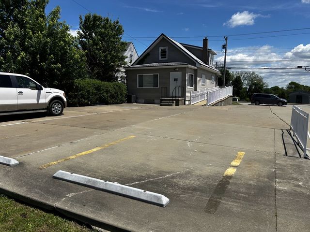 2025 Freeport ROAD, Arnold, PA 15068