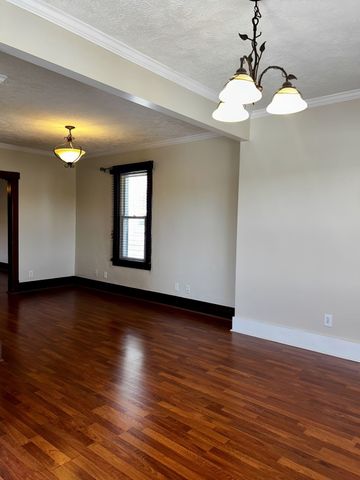 2025 Freeport ROAD, Arnold, PA 15068
