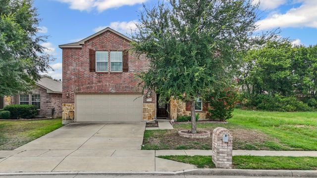 10629 Pumice Drive, Fort Worth, TX 76131