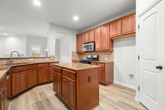 4605 Rolling Water DR, Pflugerville, TX 78660