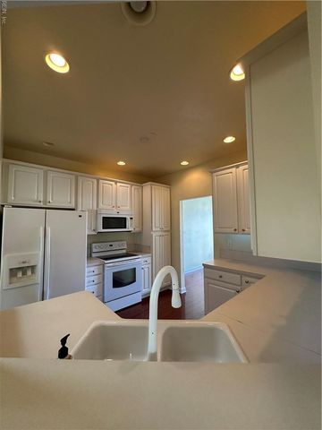 2637 Wonderland CT, Virginia Beach, VA 23456