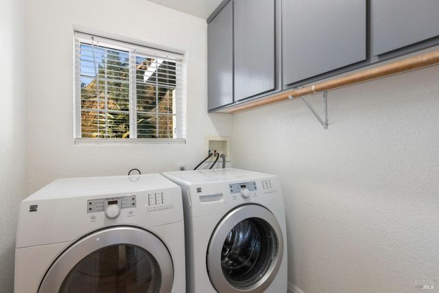 11115 Lakeshore Dr, Clearlake, CA 95424