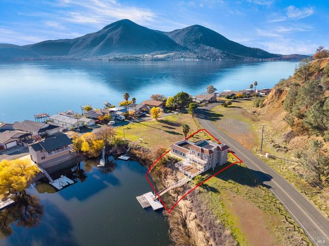 11115 Lakeshore Dr, Clearlake, CA 95424