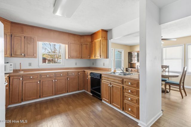 104 Mcdonald Drive, Rockingham, NC 28379