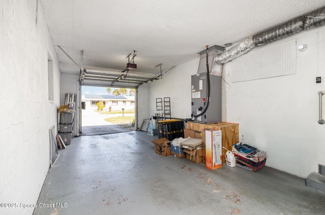 192 SE 4th Street, Satellite Beach, FL 32937