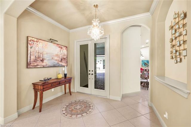 4000 Stonesthrow CT, Naples, FL 34109