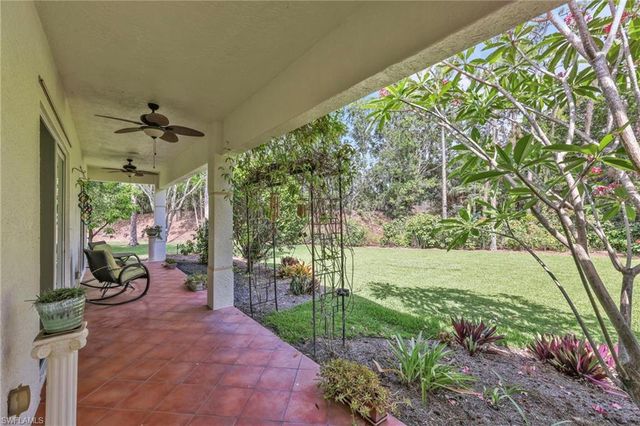 4000 Stonesthrow CT, Naples, FL 34109