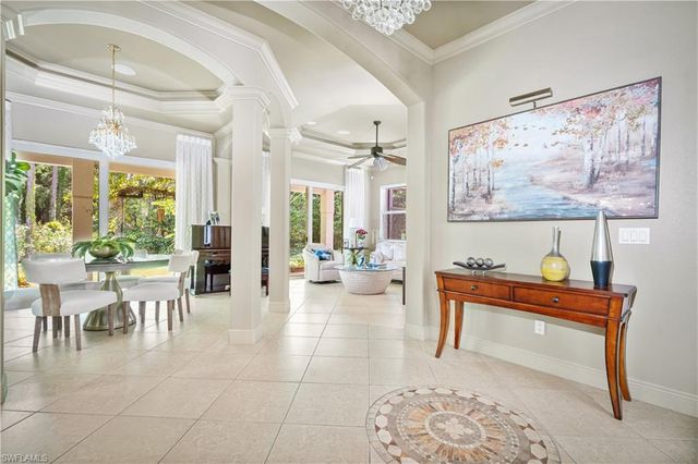 4000 Stonesthrow CT, Naples, FL 34109