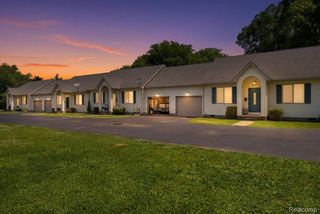 440 Robbe Avenue, Belleville, MI 48111