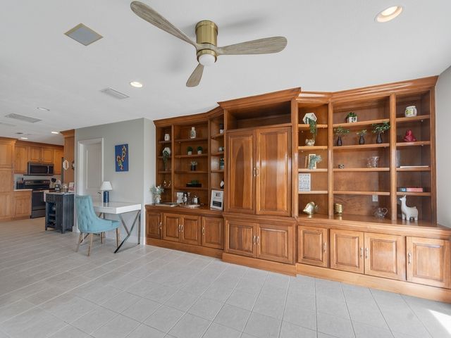 1914 Robalo Drive, Vero Beach, FL 32960