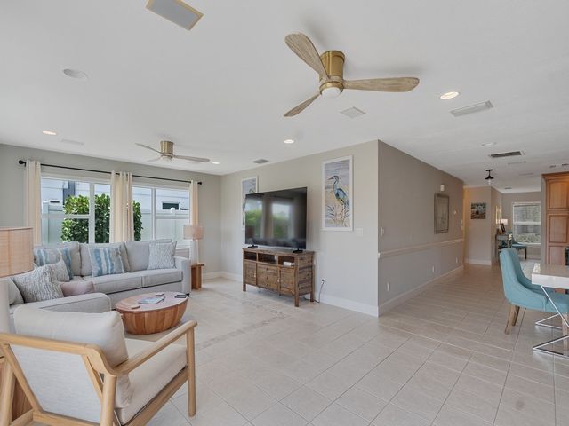 1914 Robalo Drive, Vero Beach, FL 32960