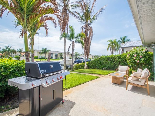 1914 Robalo Drive, Vero Beach, FL 32960