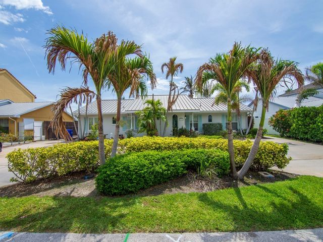 1914 Robalo Drive, Vero Beach, FL 32960