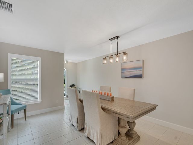 1914 Robalo Drive, Vero Beach, FL 32960