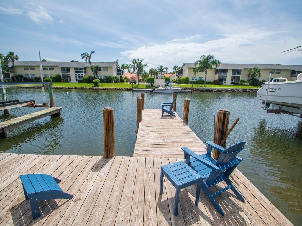 1914 Robalo Drive, Vero Beach, FL 32960