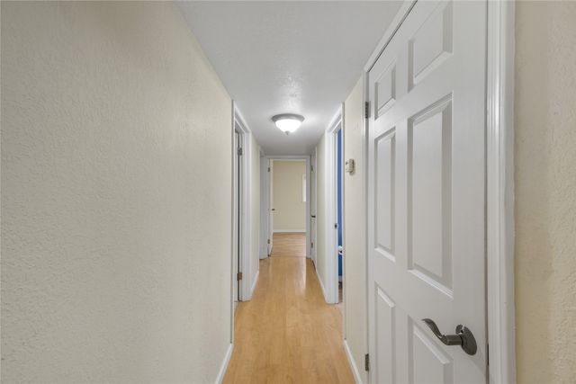 2233 37th, Los Alamos, NM 87544