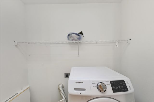 2233 37th, Los Alamos, NM 87544