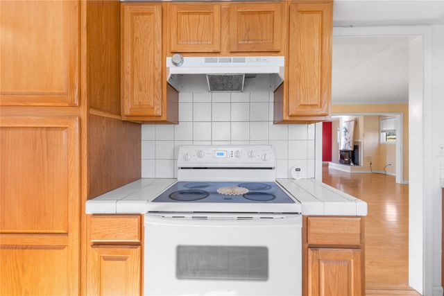 2233 37th, Los Alamos, NM 87544