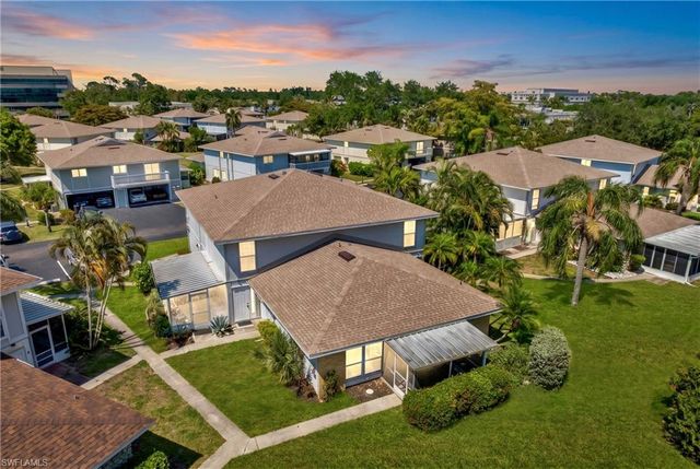 3276 Royal Canadian TRCE 2, Fort Myers, FL 33907