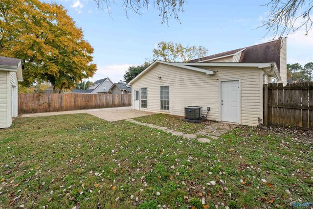 2505 Autumn Ridge Drive, Huntsville, AL 35803